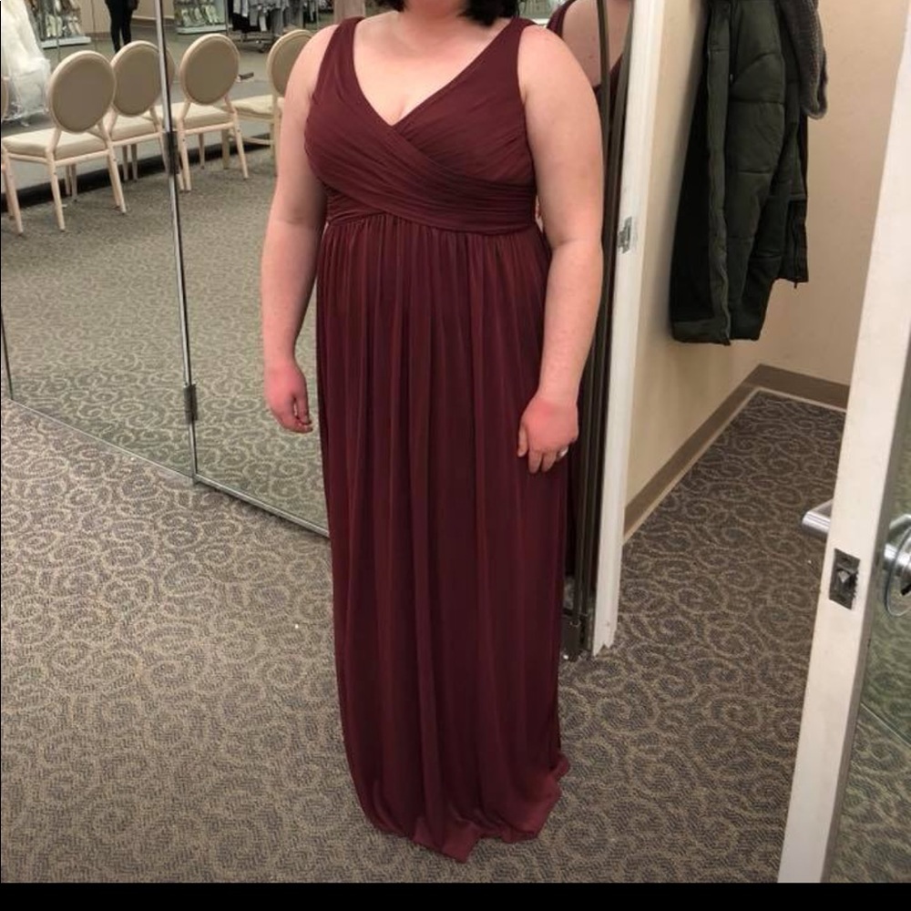 Size 20 never worn or altered. VERY COMFORTABLE!